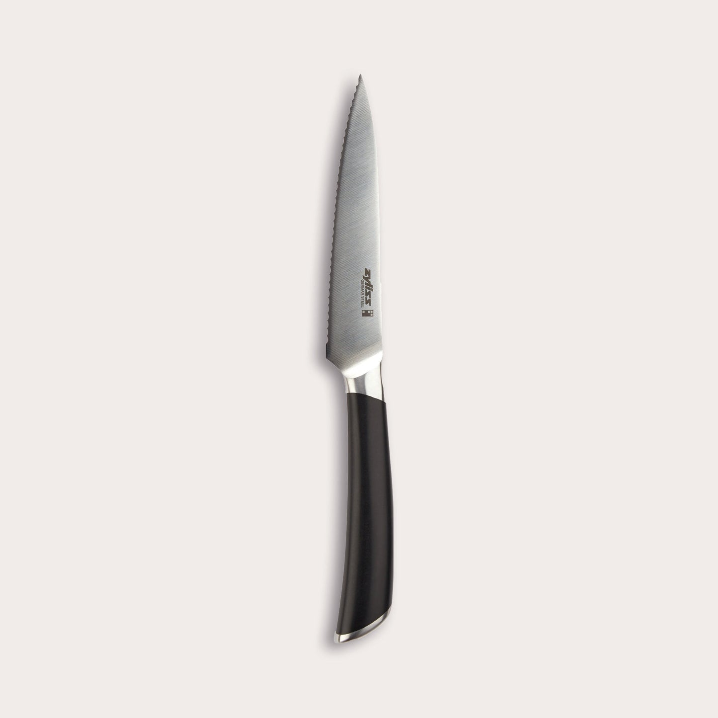 Serrated paring knife 11 cm/4.5 in